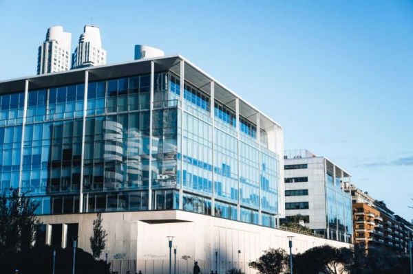 建筑設(shè)備監(jiān)控系統(tǒng)，節(jié)能減排方案，能效提升，環(huán)境保護