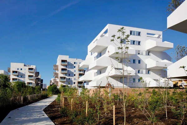 準(zhǔn)確介定擬建人防工程樓宇控制的標(biāo)準(zhǔn)！