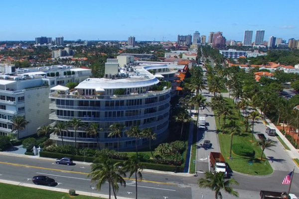 雙碳時(shí)代，什么樣的綠色建筑，能讓居住擁抱自然？