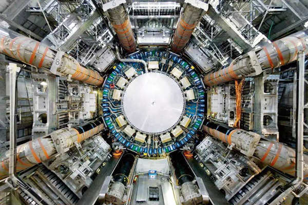 樓宇控制系統(tǒng)等電位聯(lián)結(jié)的實(shí)現(xiàn)！(圖1)