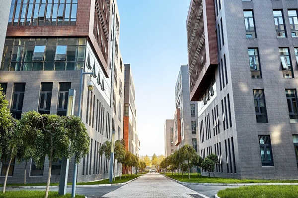 智慧園區(qū)高度集成樓宇自控系統(tǒng)的背景！(圖1)